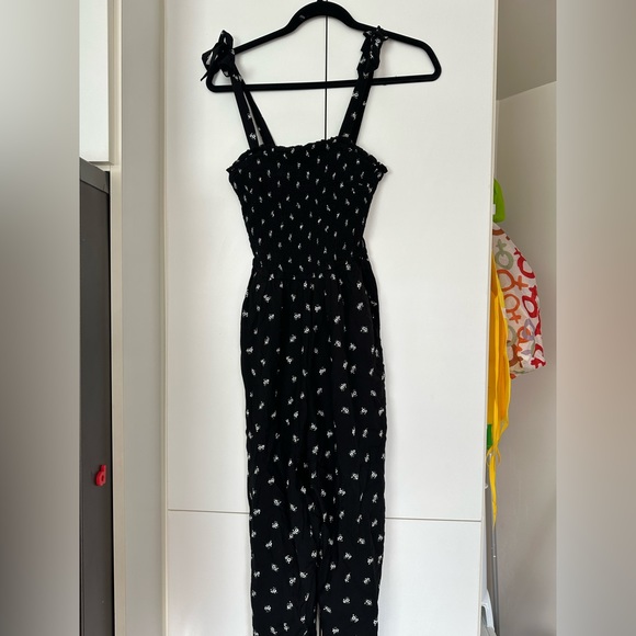 Hollister Smocked waist jumpsuit - Picture 2 of 5